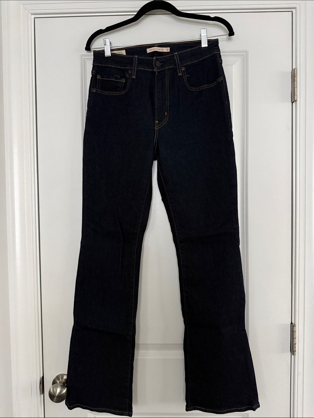 Levi's Women's Dark Indigo Bootcut Jeans - Picture 3 of 7